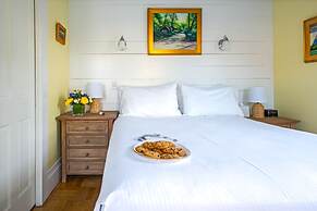 Admirals Landing - Adults Only