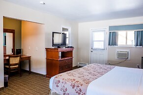 Murphy's River Lodge