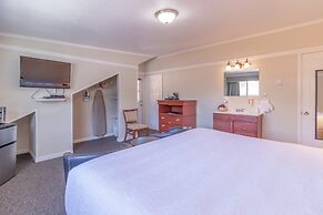 Murphy's River Lodge