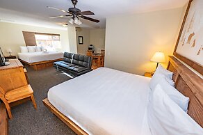 Murphy's River Lodge