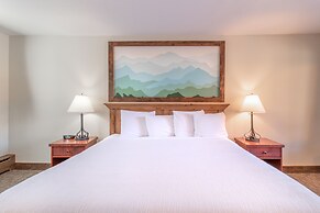 Murphy's River Lodge