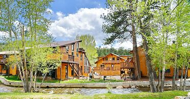 Murphy's River Lodge