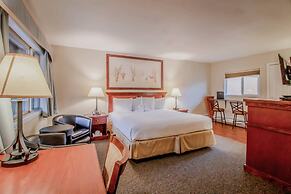 Murphy's River Lodge