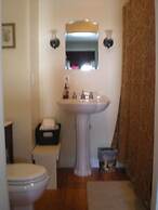 The Fox and the Grapes Bed & Breakfast