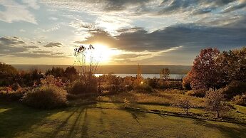 The Fox and the Grapes Bed & Breakfast