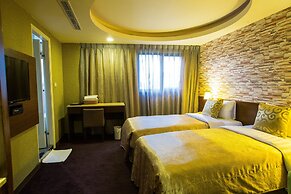 Luckynews Classic Hotel