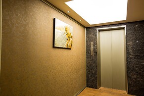 Luckynews Classic Hotel