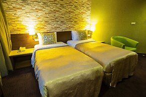 Luckynews Classic Hotel