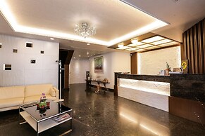 Luckynews Classic Hotel