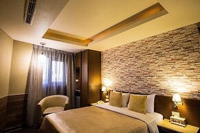 Luckynews Classic Hotel