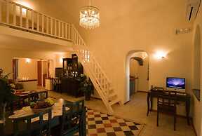 Vallas Apartments & Villas