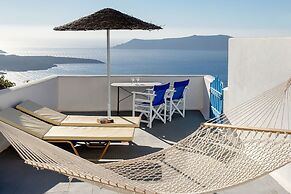 Vallas Apartments & Villas