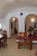 Vallas Apartments & Villas