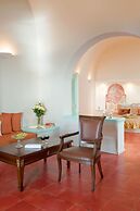 Vallas Apartments & Villas