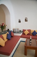 Vallas Apartments & Villas