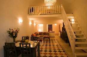 Vallas Apartments & Villas