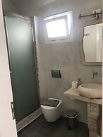 Vallas Apartments & Villas