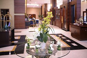 Al Hamra Palace By Warwick