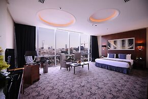 Al Hamra Palace By Warwick