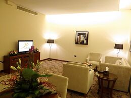 Al Hamra Palace By Warwick