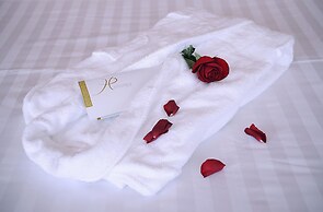 Al Hamra Palace By Warwick