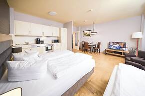 AMC Apartments - Ku'damm