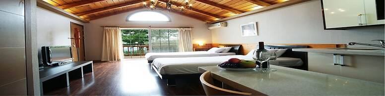 Aewol ParkHill Village