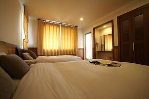 Aewol ParkHill Village