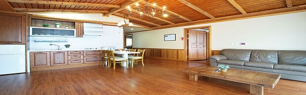 Aewol ParkHill Village