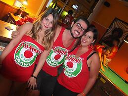 Sunflower Beach Backpacker Hostel