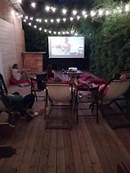 Sunflower Beach Backpacker Hostel