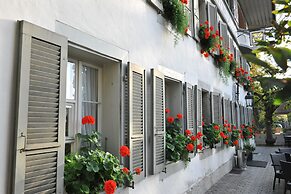 SEELANDHOTEL Weisses Kreuz