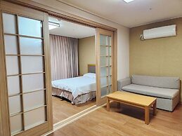Mayhills Resort