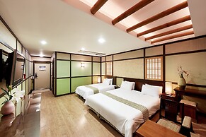 Dongbusan Oncheon Hotel