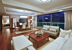 Hotel Hyundai by Lahan Mokpo