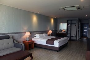 Homers Hotel