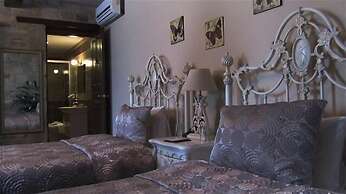 Griffon Boutique Hotel - Boutique Class