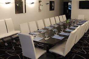 Hôtel Kyriad Saint Quentin en Yvelines - Montigny