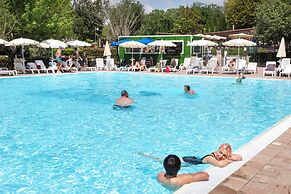 hu Roma Camping In Town