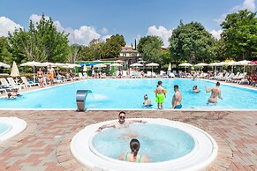 hu Roma Camping In Town