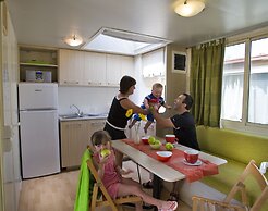 hu Roma Camping In Town