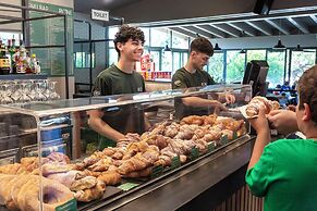 hu Roma Camping In Town