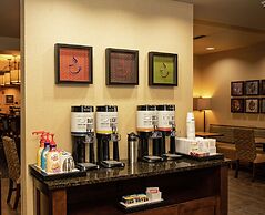 Hampton Inn Winfield