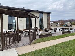 AmericInn by Wyndham Prairie du Chien