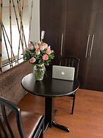 Hotel Retiro 84 by MIJ