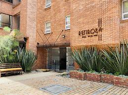 Hotel Retiro 84 by MIJ