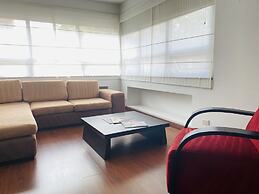 Hotel Retiro 84 by MIJ