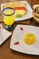 Hotel Retiro 84 by MIJ