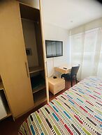 Hotel Retiro 84 by MIJ