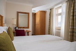 Schloss Hotel & Spa Pontresina